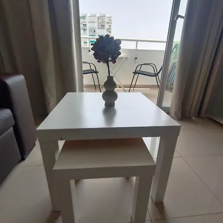 Frontal Al Mar Terraza Y Vistas Puerto Marina T46a2 Apartmán